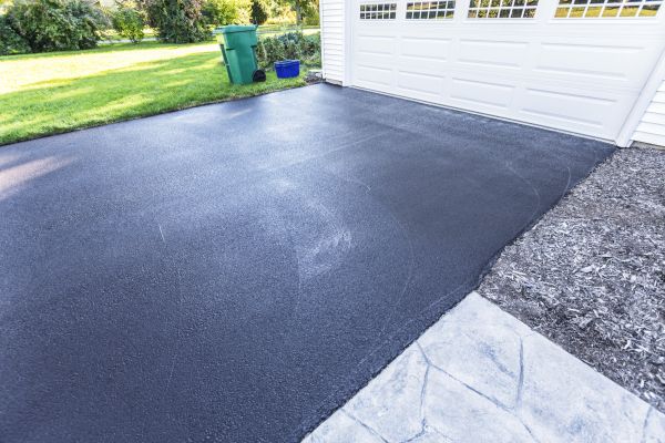 Blacktop Driveway Service in Nashua
