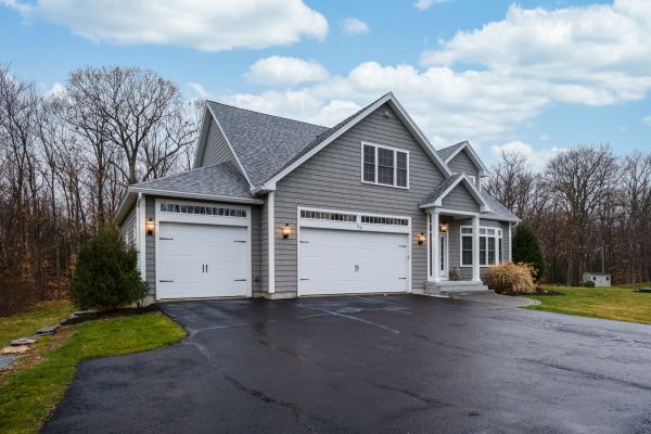 Driveway Asphalt Replacement in Nashua